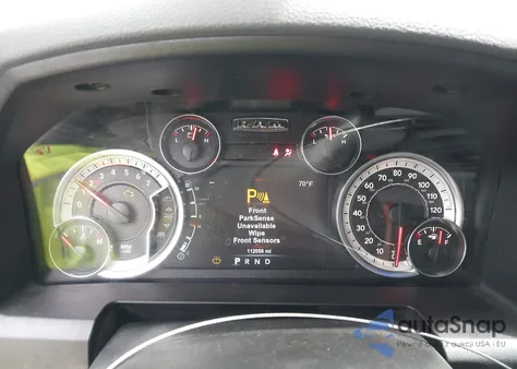 2018 Ram 1500 из США, поврежденный, VIN 3C6RR7LT9JG176304